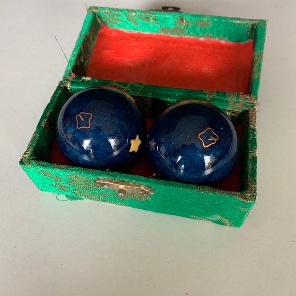 CHINESE HEALTH EXERCISE STRESS BAODING BALLS RELAXATION THERAPY sun stars moon - Picture 2 of 4